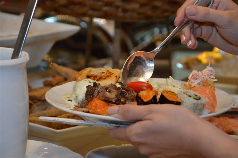 Le Ciel Sunday Buffet 